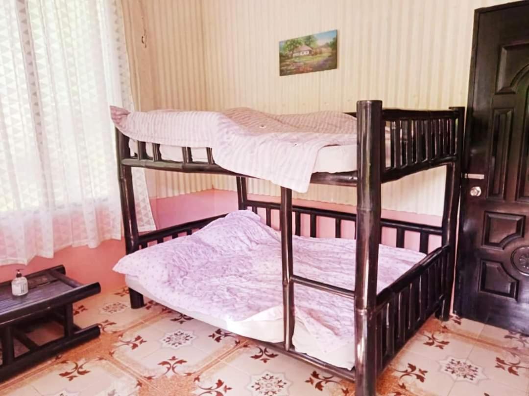 Edmund'S Garden Inn Сікіхор Екстер'єр фото