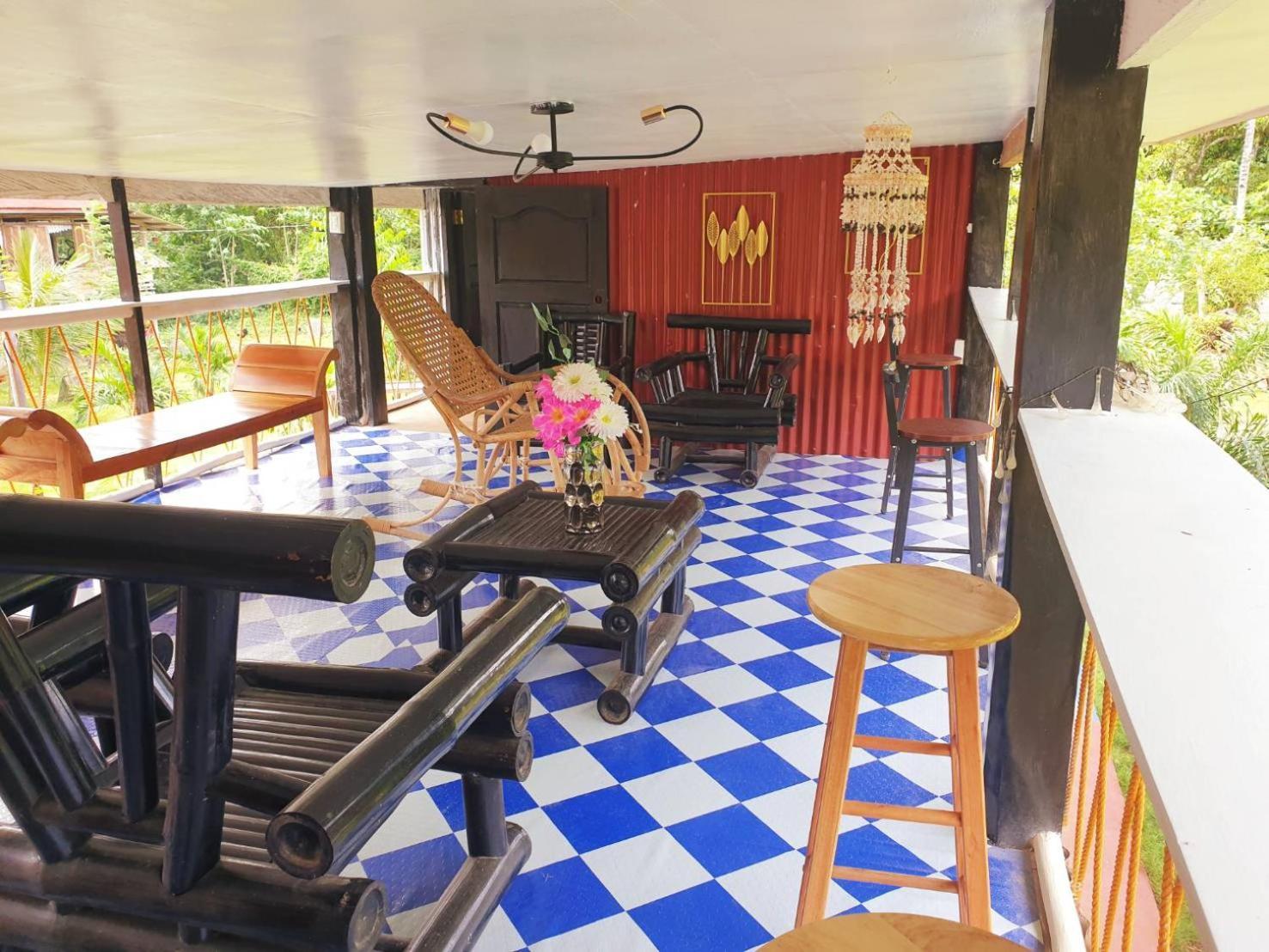 Edmund'S Garden Inn Сікіхор Екстер'єр фото